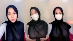 Ukhti Berjilbab Transparan Dengan Payudara Menggoda