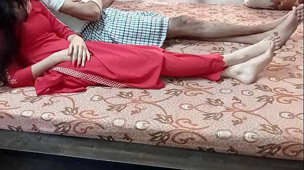 Sali Tercantik Digilir Jiju Berbatang Besar Dalam Permainan Peran Desi Yang Menggairahkan