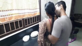 Devar Ganas Ngentot Bhabhi Di Dapur Sambil Masak