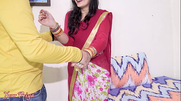 Desi Bhabhi Digebukin Anal Keras Setelah Ngeblow Dalam-dalam. Video Mesum Hindi.