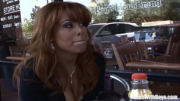 Sienna West, Milf Ebony Yang Menggoda, Dalam Kencan Panas Dan Bercinta