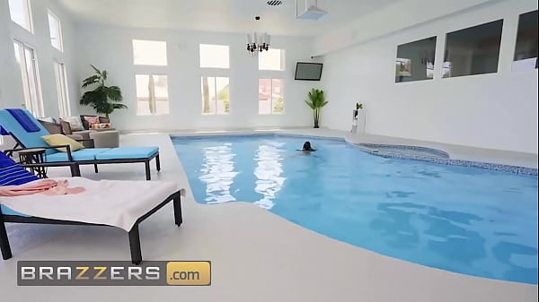 Melihat Istri Rekan Bisnisnya (rachel Starr) Yang Terseksi, Quinton James Berani Ambil Risiko Gila – Brazzers