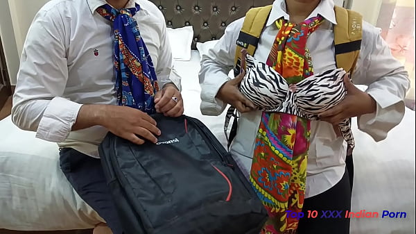 Pertemuan Pertama Mahasiswa Desi Dan Cewek Desi Berakhir Mesra Di Hotel Oyo