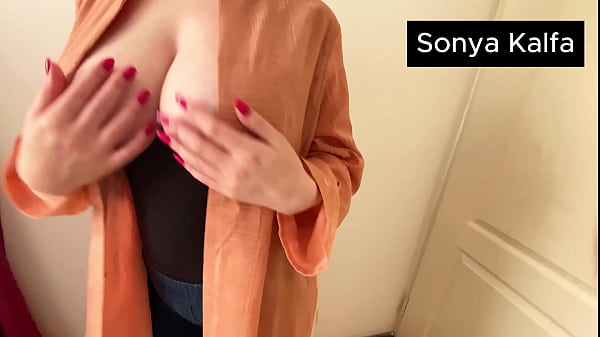 Ibu Tiri Arab Digencet Kencang Sampai Meringkik