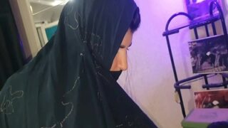 Video Mesum Bangladesh: Cowok Sama Pembantu Hijabnya, Ngewe Di Kamar.