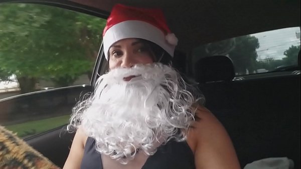 Bianca Mau Kasih Hadiah Ke Santa, Malah Jatuh Di Kontol Natal Yang Keras.