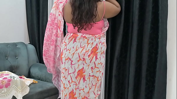 Payudara Seksi Bibi India Menggoda