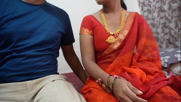 25 साल की गर्म टीचर ने अपने छात्र के साथ किया जबरदस्त सेक्स, सुनो हिंदी ऑडियो