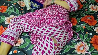 Ibu Tiri Celana Sobek, Anak Tiri Langsung Ngewe Memek Basah, Pantat Bulat Digoyang.
