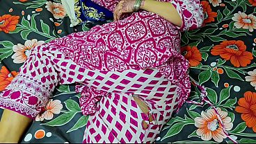Ibu Tiri Celana Sobek, Anak Tiri Langsung Ngewe Memek Basah, Pantat Bulat Digoyang.