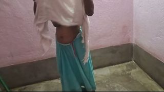 Desi Super Seksi Lamba Kela Yang Jago Ngentot Dan Jilat Memek