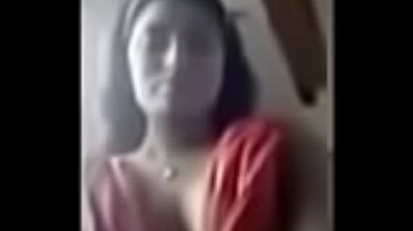 Tontonan Payudara Wanita India Bikin Makin Liar Dan Basah.