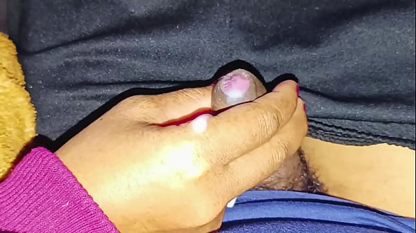 Tante Kesukaannya Kontol Kecil