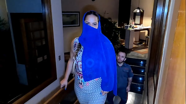 Pesta Malam Lajang Cewek Arab-desi, Digarap Sama Kerdil Petugas Pemadam Dari Tv Sbt, Si Pitoco173 Yang Bikin Merem Melek.