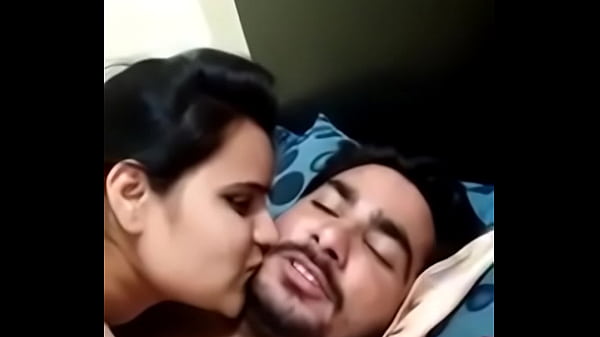 Video Panas Cewek Desi Dan Pacarnya Beredar