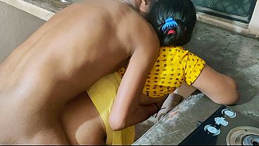 Istri Desi India Ngentot Keras Dan Liar