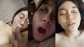 Bokep Indo Mahasiswi Amoy Cantik Kacamata Dikencingin Muka Sampai Banjir