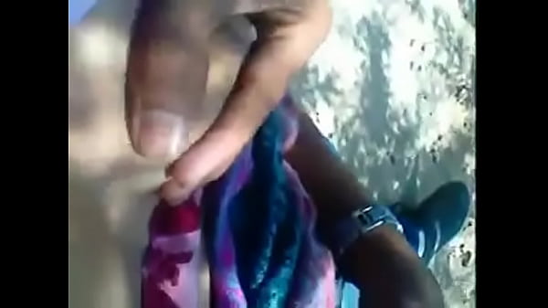 Desi Payudara Diremas-remas Nakal