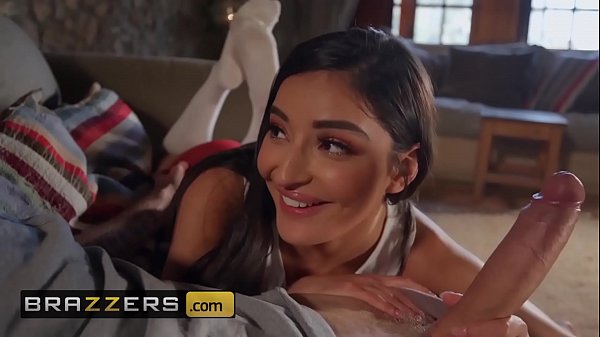 Remaja Doyan Yang Gede – Emily Willis & Danny D – Latihan Bikin Pelacur Sempurna – Brazzers