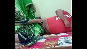 Desi Indian Couple Lagi Main-main Panas Di Kamar, Crot Sampe Basah