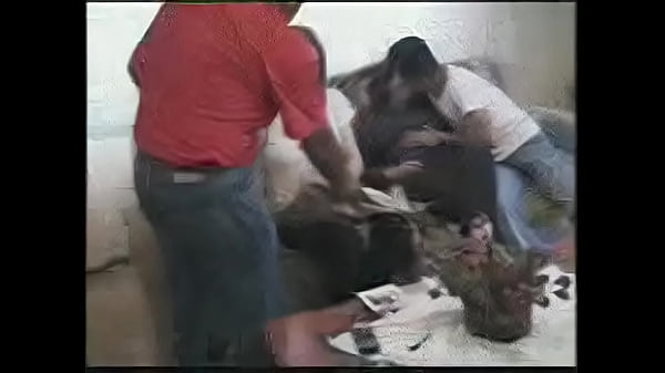 Istri Tetangga Saling Pinjam, Main Gantian Di Ranjang.