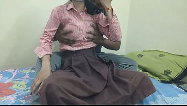 Cewek Kuliahan India Digebukin Pacar Di Kamar Kos, Crot Di Dalem