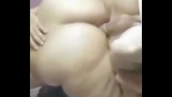 المتناكة عشقانة على الزبر