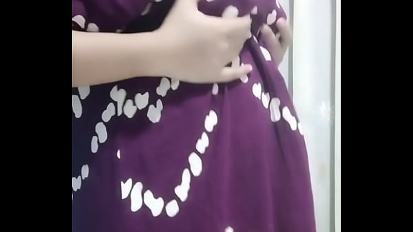Buka-bukaan Di Kelas, Bu Guru Hijab Show Memek Basah