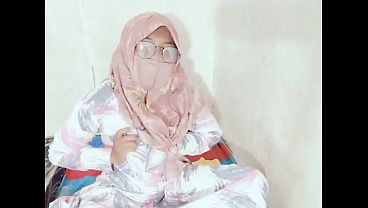 Tante Sange Indonesia Viral Colmek Pake Botol, Crot Sampe Becek