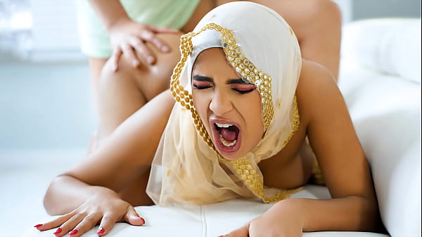 Bujuk Pacar Hijabku Yang Dilarang Ml Karena Budaya, Akhirnya Ngewe Hot Sampai Crott – Hijablust
