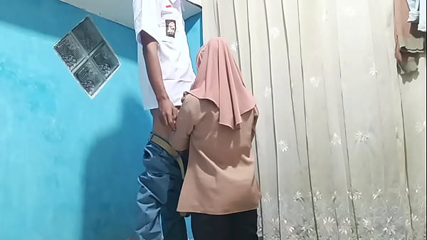 Murid Ngewe Bu Guru Pas Jam Pulang Sekolah, Makin Seru Pas Sepi.