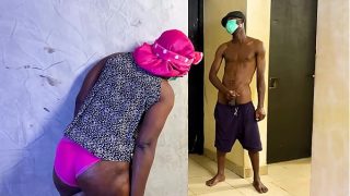 Goyangin Si Tiri Item Sambil Adu Kontol Sama Kakak Tiri