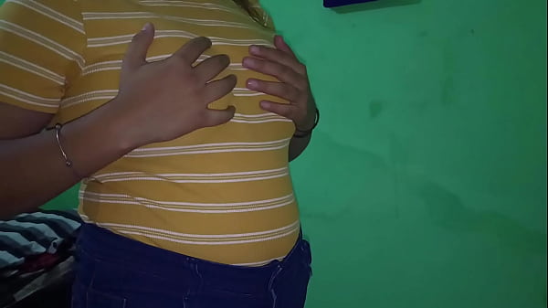 Cewek Desi India Ngegas Masukin Vibrator Ke Lubang Pantat Gede.