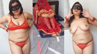 Bhabhi Telanjang Lepas Saree Di Depan Devar, Bikin Makin Liar.