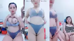 Miss Hikari Pamer Toket Gede Bikin Ngiler