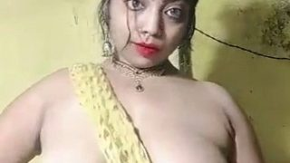 Tonton Video Kama Keli Pamer Tetek Gede Bikin Ngaceng
