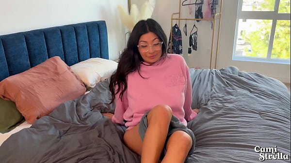 Gila! Celana Dalam Gua?! Cewek Latin Montok Ngocok Sampe Muncrat Di Kontol Gue – Cami Strella X Lev Lieben