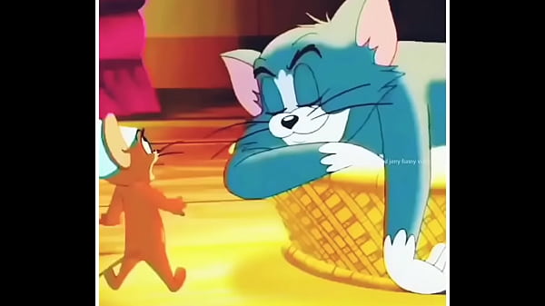 Tom Sama Jerry Lagi Main Kejar-kejaran, Tapi Kali Ini Di Ranjang, Badan Basah Keringetan, Nafas Tersengal, Saling Gigit Dan Jilat Sampai Lupa Waktu.