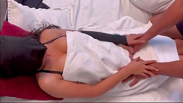 Desi Indian Bhabhi Lagi Digenjot Keras Sama Devar, Memeknya Sempit Banget, Video Viral Babhi Cantik Xxx Dengan Suara Hindi.
