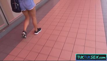 Gadis Lokal Thailand Digauli Di Dalam Hotel Setelah Dijemput Pakai Tuk-tuk, Malam Panas Penuh Nafsu.