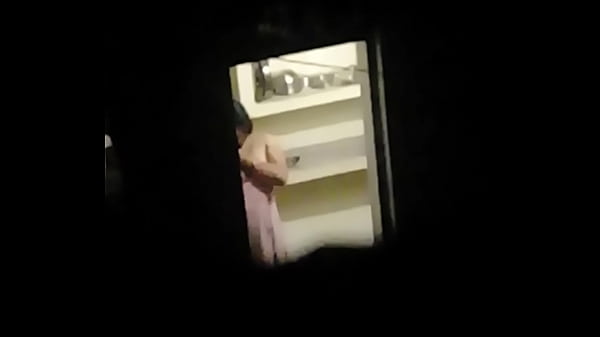 Desi Bhabhi Lagi Ngewe Memek Basah