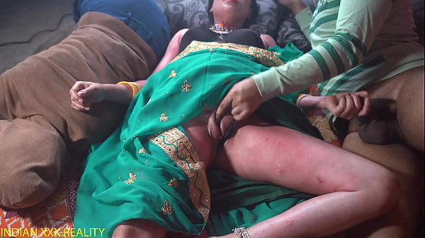Xxx Ngentot Ibu Tiri Dan Anak Tiri India Lagi Seru-serunya Di Bahasa Hindi