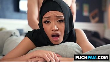 Hijabi Diracik Budaya Amerika, Jade Kimiko Dan Parker Ambrose Bikin Panas