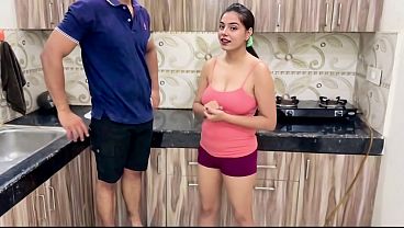 Cewek India Anak Tiri, Memeknya Lebih Rapet Daripada Istriku, Pakai Bahasa Hindi.