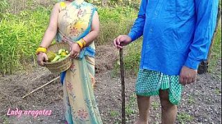 Cewek India Desi, Adik Tiri, Ngewe Di Luar Bareng Kakak Tiri, Terbuka Banget.