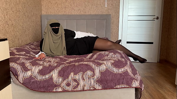 Khalifah Turki Wawancara Di Casting Bokep, Kontolnya Masuk Sampai Ke Dalam Memek.