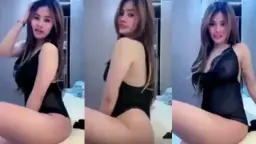 Uting Mamamia, Pakaian Dalam Transparan Bikin Ngiler, Bikin Gregetan.