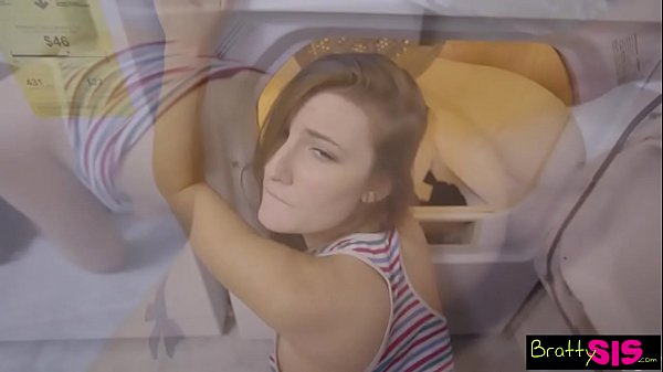 Nakal Banget Sih Step Sis – Gue Ngewein Step Adek Gue & Dia Malah Ketagihan! S3:e5
