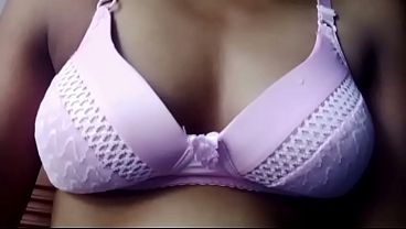 Malam Ini Gue Siapin Makanan Buat Cewek India Super Seksi, Siap-siap Panas Dan Basah!