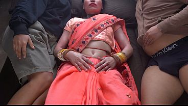 Nikmatin Aja, Ibu Tiri Lagi Ngajarin Anak Tiri Di Kamar, Desi India Panas Xxx